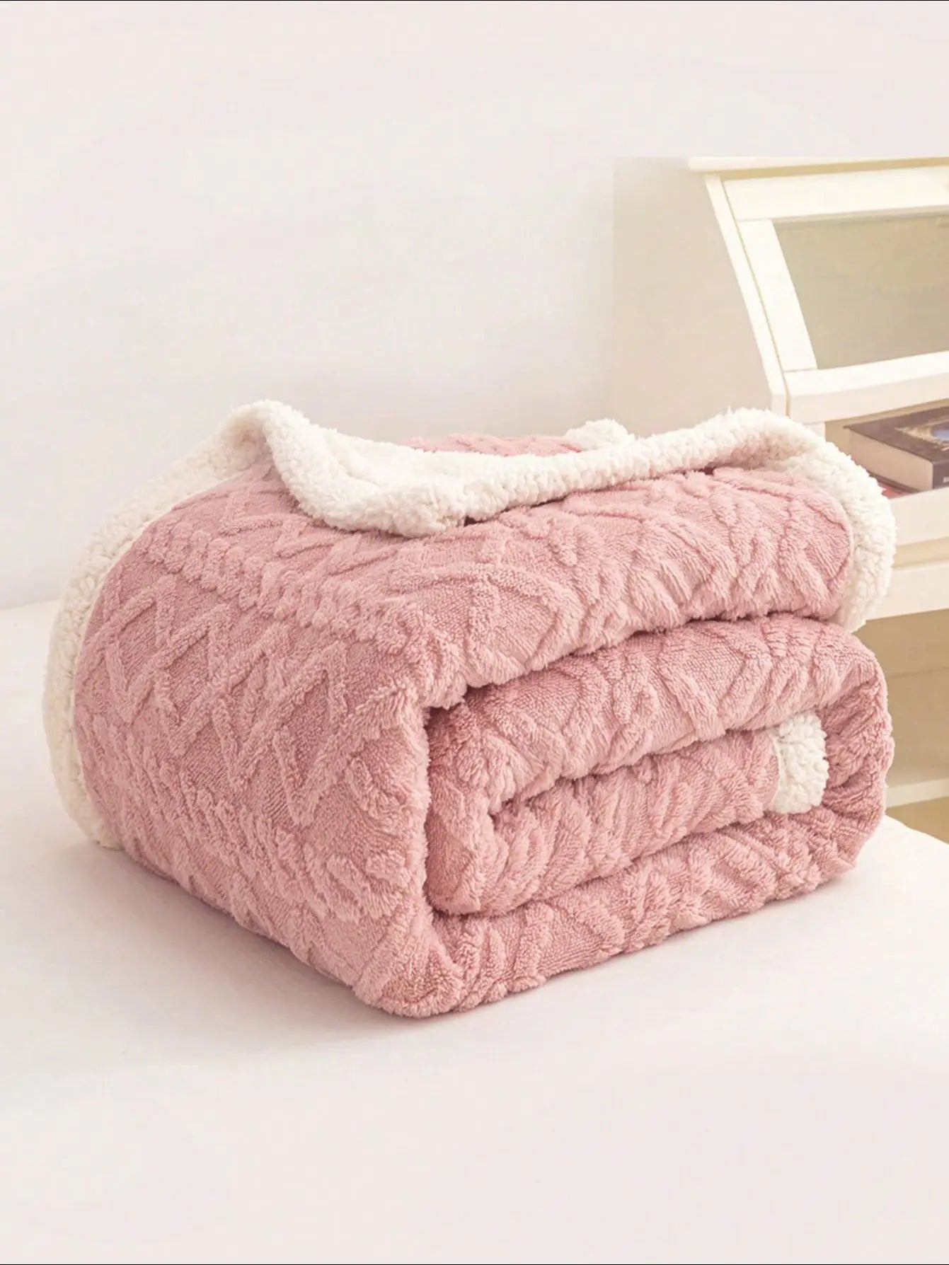 Jacquard Sherpa Weighted Blanket