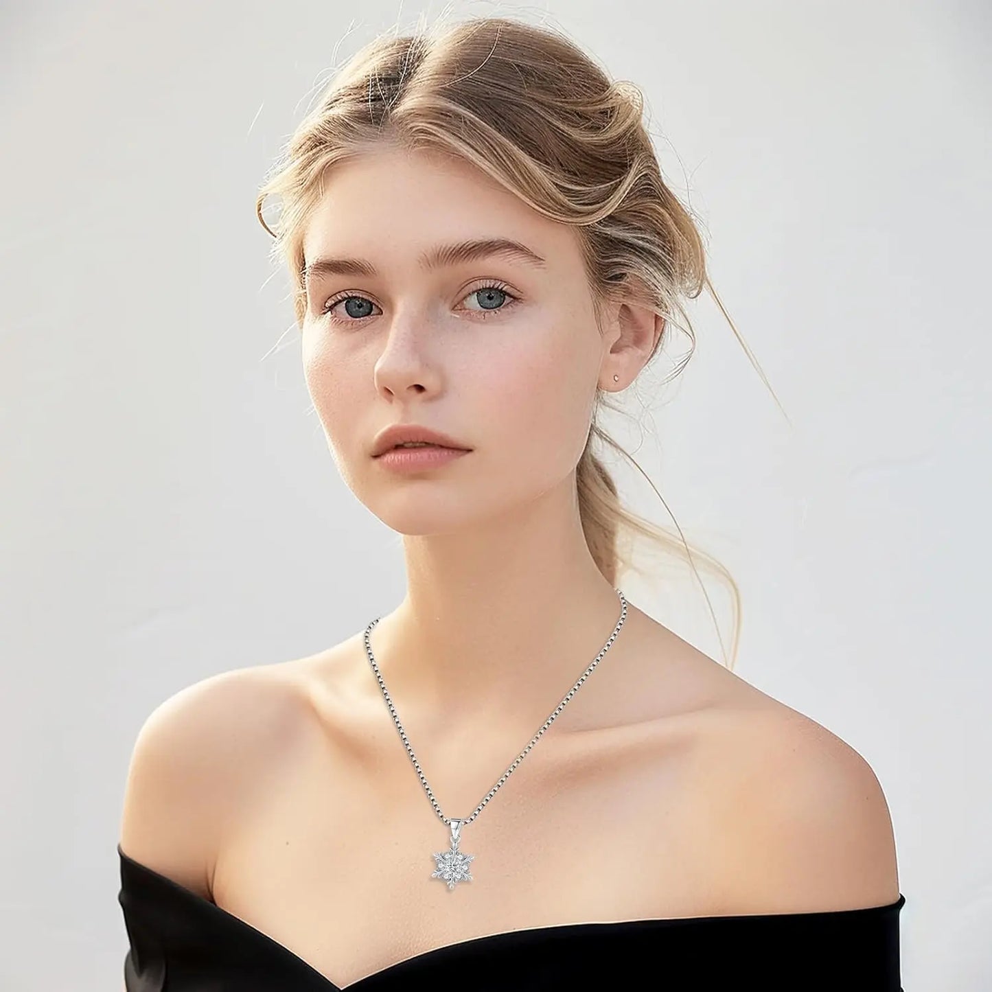 925 Sterling Silver Zirconia Snowflake Necklace Gift