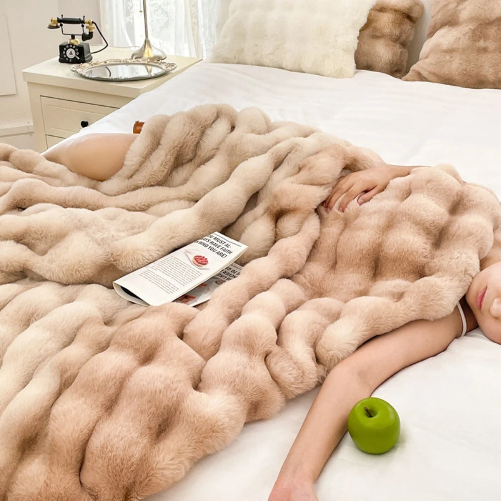 Faux Rabbit Fleece Weighted 6 Pound Blanket