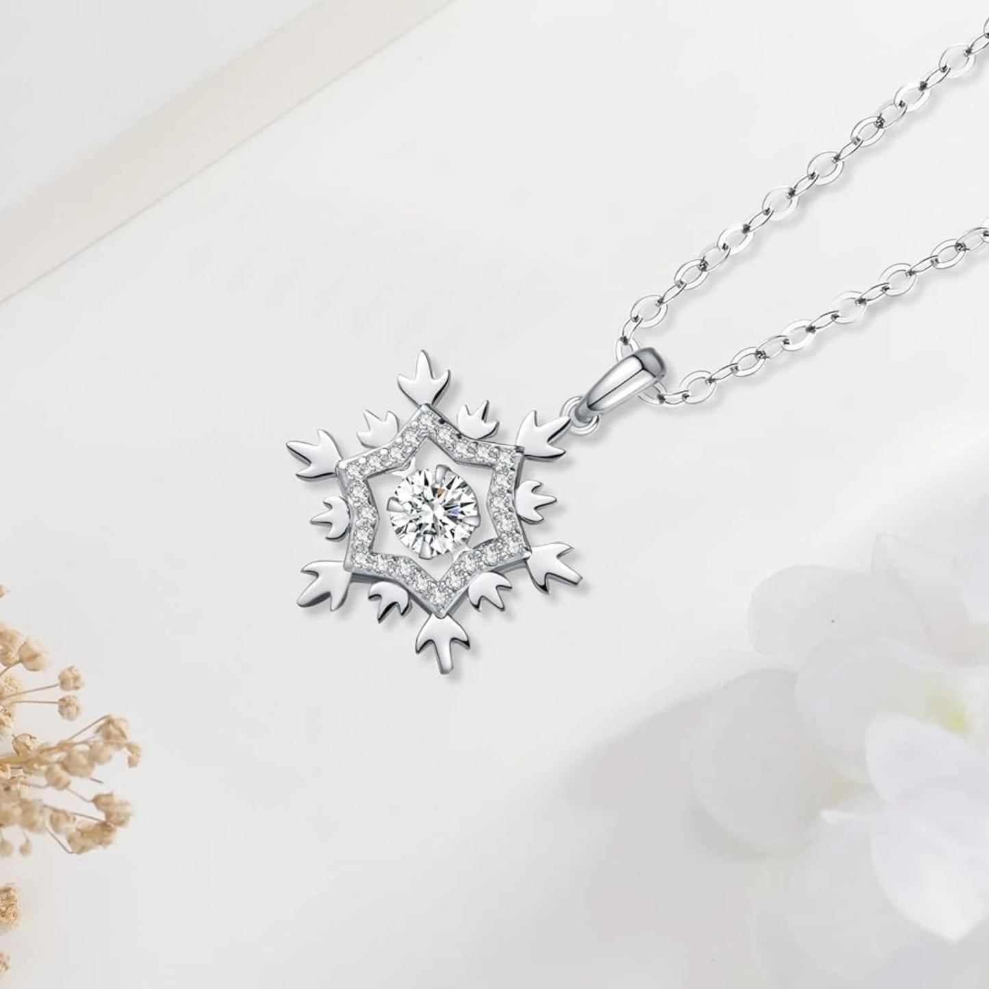 925 Sterling Silver Zirconia Snowflake Pendant