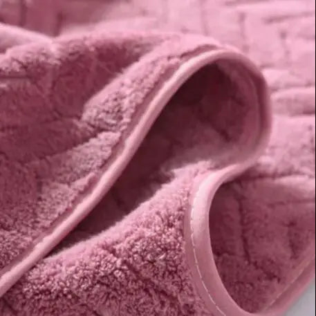 4 Piece Solid Color Towel Set