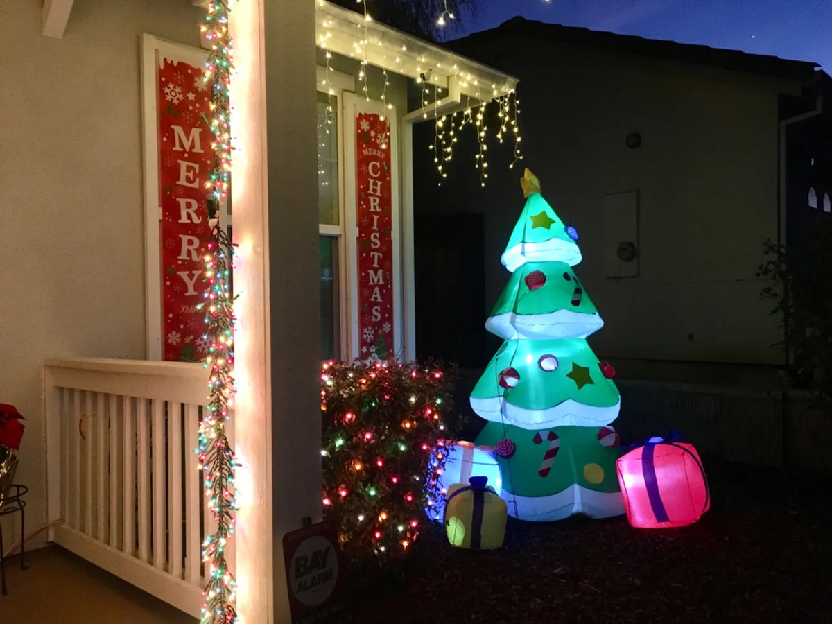 7FT Christmas Tree Inflatables Outdoor Decoration with 3 Gift Boxes Build-in LEDs