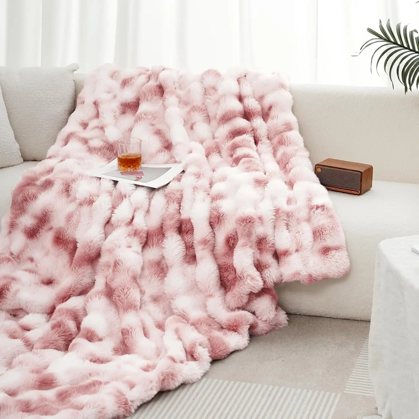 Faux Rabbit Fleece Weighted 6 Pound Blanket